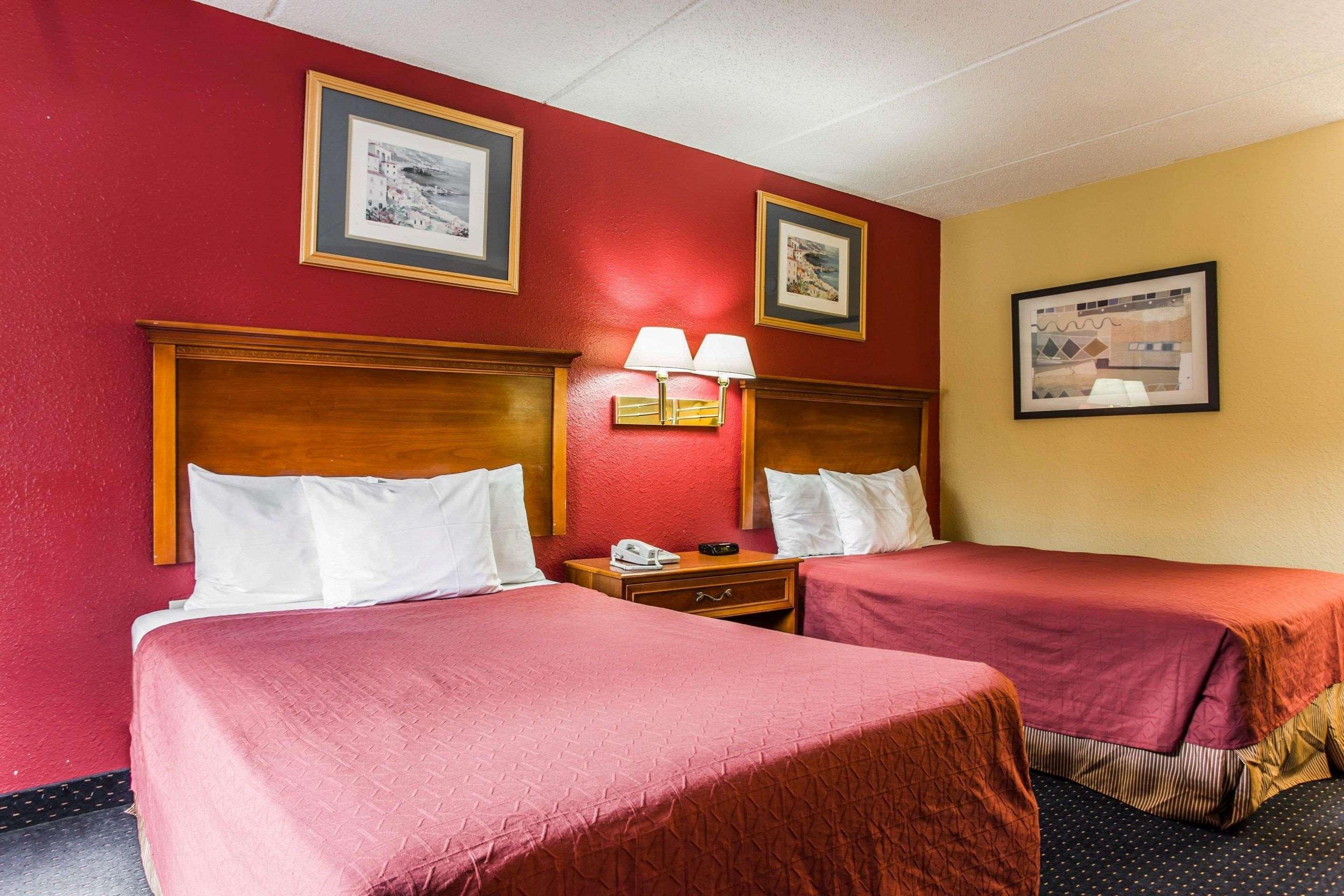 Rodeway Inn Charlotte Downtown Kültér fotó