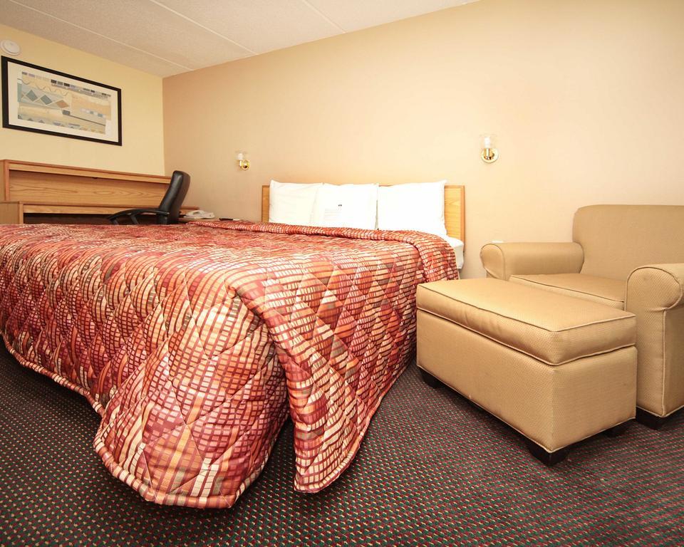 Rodeway Inn Charlotte Downtown Kültér fotó