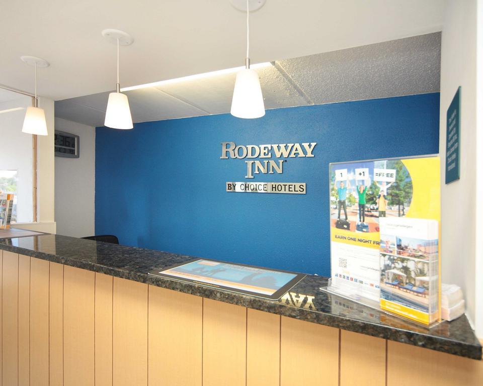 Rodeway Inn Charlotte Downtown Kültér fotó